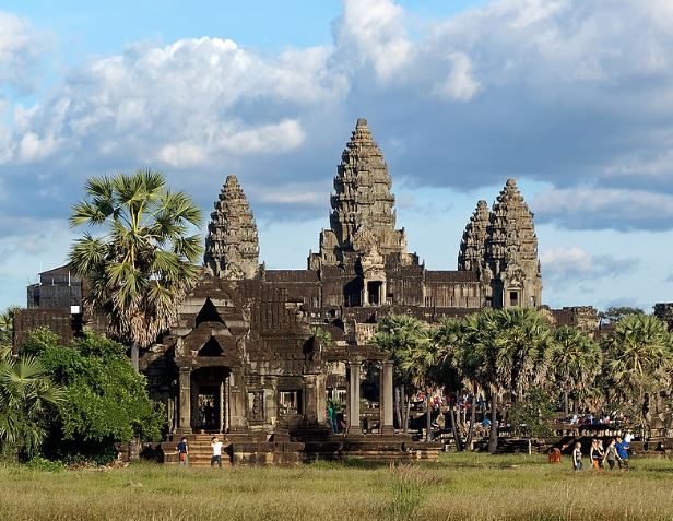 Pohled na chrám Angkor Vat v provincii Siem Reap